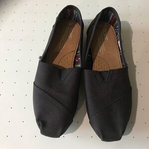 TOMS Canvas New Black on Black